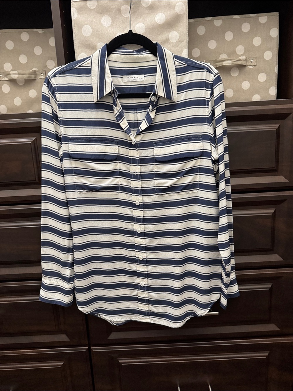 Equipment Striped Button-Down Shirt in Navy and White